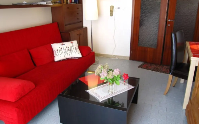 Seaview Flat With Unforgettable Terrace