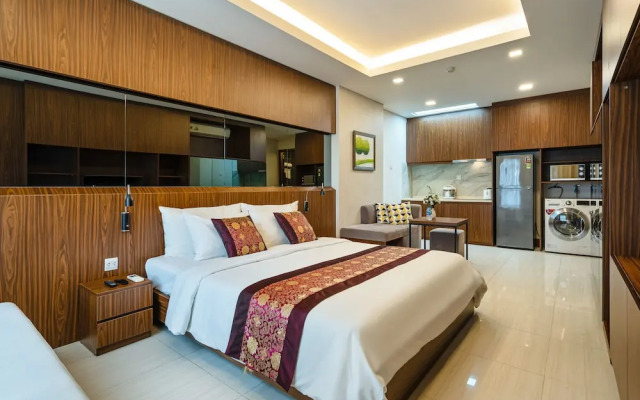 Saigon Pearl by AVIVA