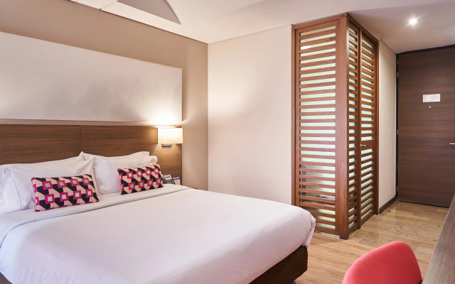 84 DC Bogotá By OxoHotel