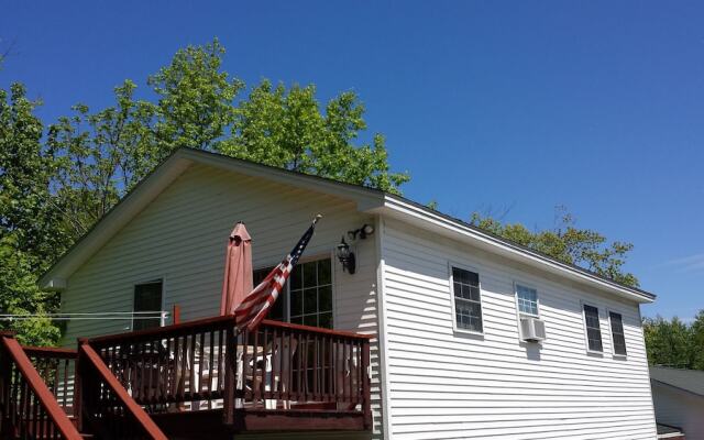 Weirs Beach Motel And Cottages In Laconia United States Of