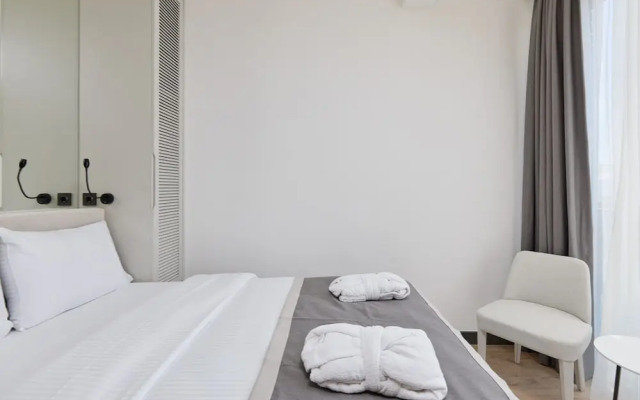 Bayview Hills Luxury Residences