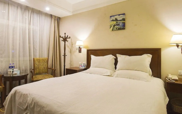 GreenTree Inn Puyang Oil-field Headquarters Hotel