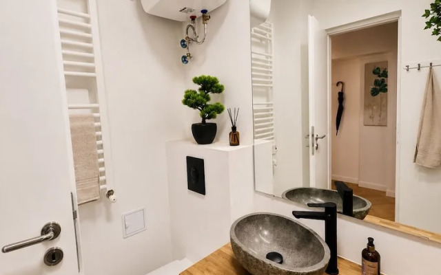 Metropole Apartments Signature Suite