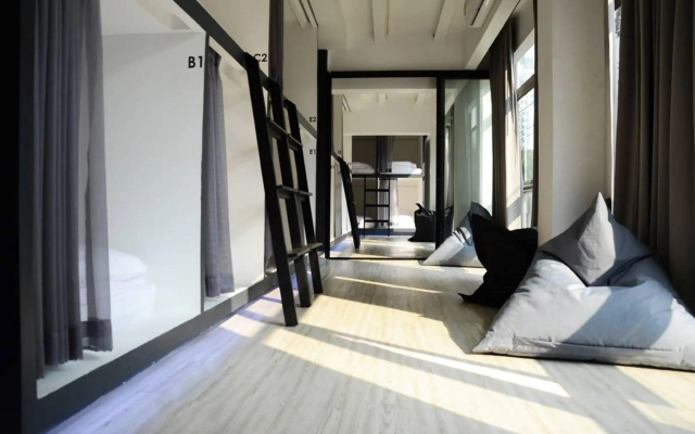 3Howw Hostel at Sukhumvit 21