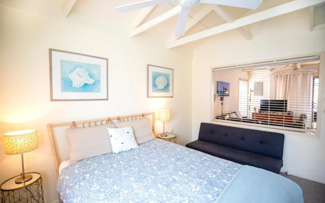 The Dunes + 100M To Beach + Pool + Exceptional Location