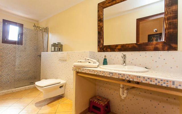 "Villa Favela" With Pool Near Es Trenc