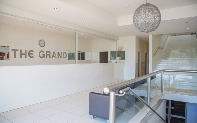The Grand Motel
