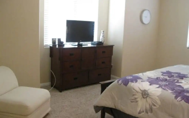 Mike Leedom 2 Bedroom Condo