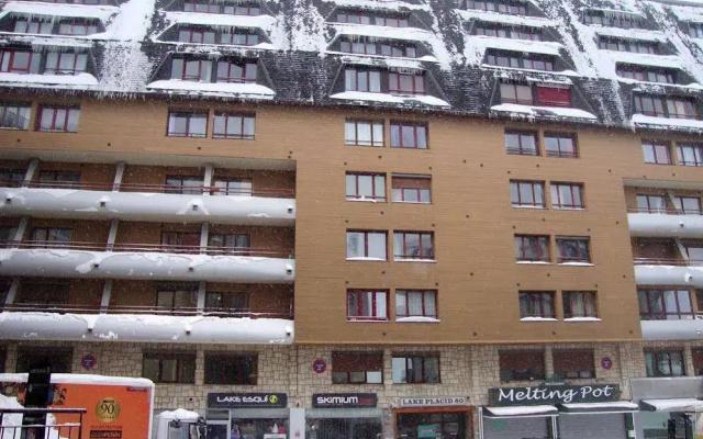 Apartamentos Lake Placid 3000