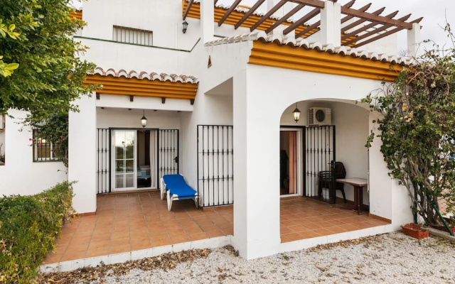 Impressive Apartment in Alcaucín With Swimming Pool