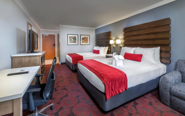Desert Palms Hotel & Suites