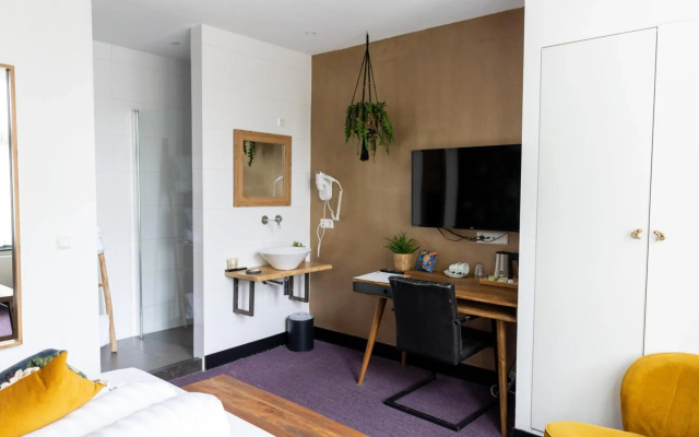 Wolf Hotel 