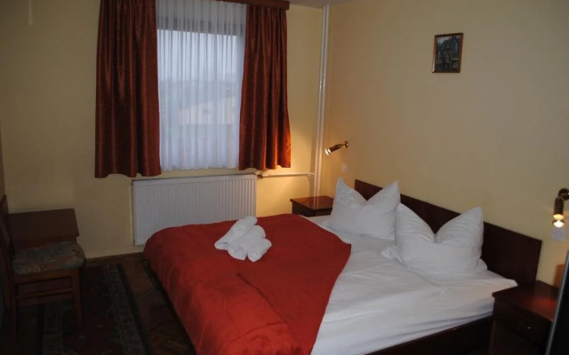 Hotel Roškar