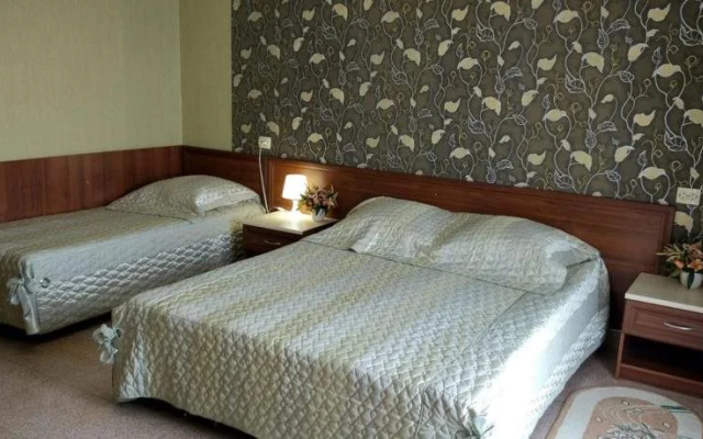 Отель Парус
