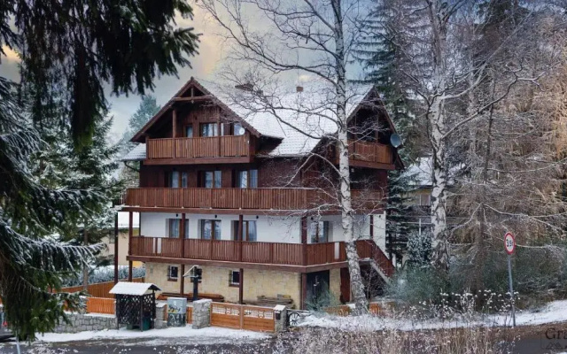 Grapa Apartments
