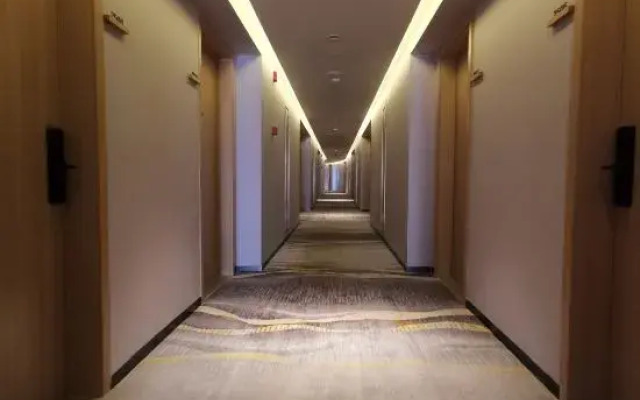 Yinyuan Grand Hotel