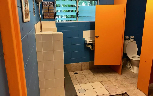 Calypso Inn Backpackers Resort