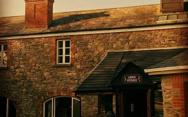 Kilmokea Coach House