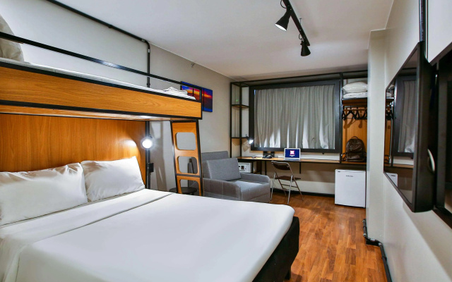 ibis Copacabana Posto 2 Hotel