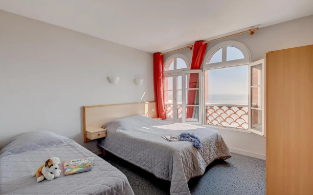Spacious Loire Coastal Stay for 5