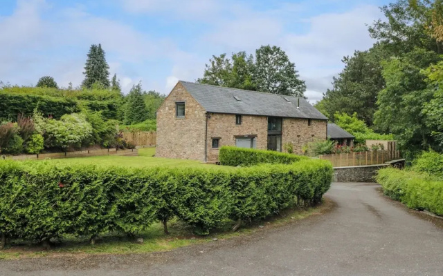 The Ivy Barn