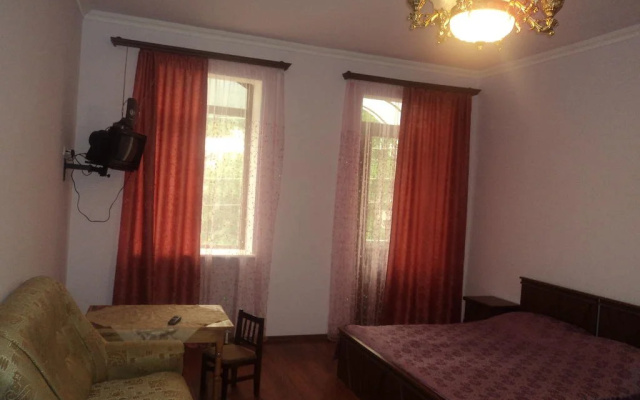 Hotel MIRA