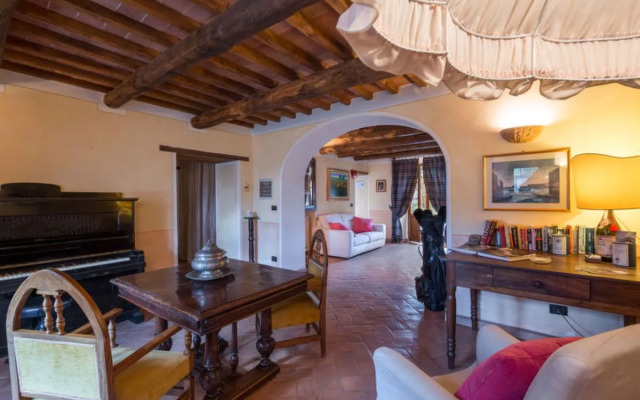 Casale Poggio Lupinaio