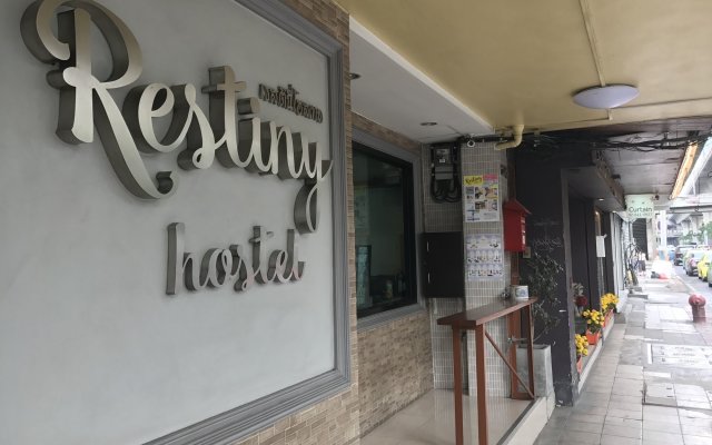 Restiny Hostel in Bangkok, Thailand from 36$, photos, reviews - zenhotels.com hotel front