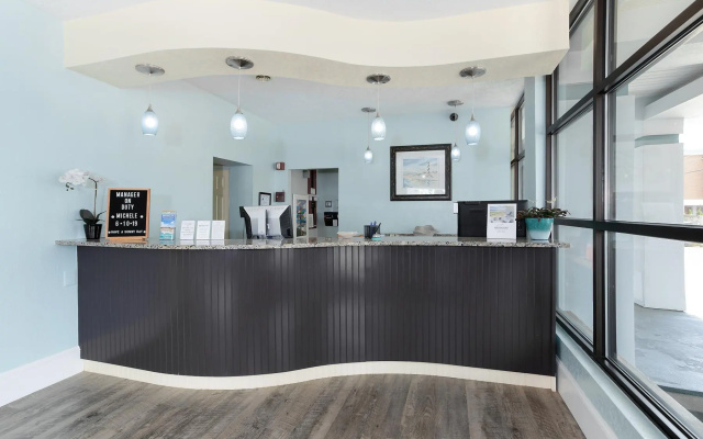 John Yancey Oceanfront Inn