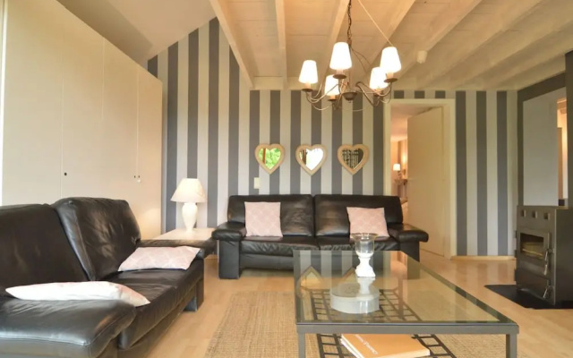 Chalet With Valley Views,