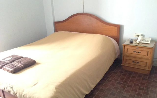 White Orchid Inn I