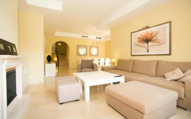 Villas Av Los Altos De Marbella