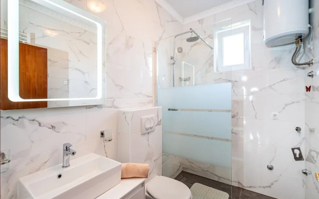 Holiday Home Villa Vesna Lux