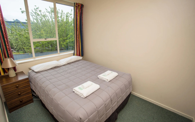 The Coast Motel