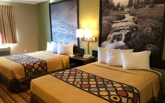 Super 8 by Wyndham S Jordan/Sandy/Slc Area