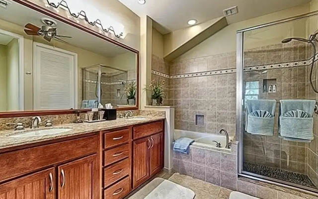 Waikoloa Beach S O-33 2 Bedroom Condo by RedAwning