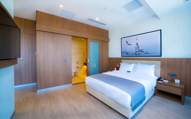 Grander Inn & Suites by IHG