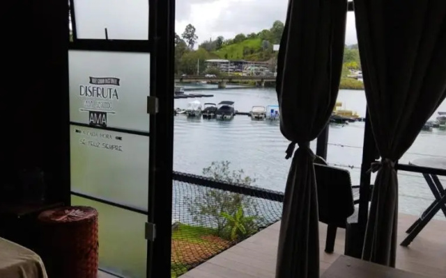 Cabañas Castillos Del Lago
