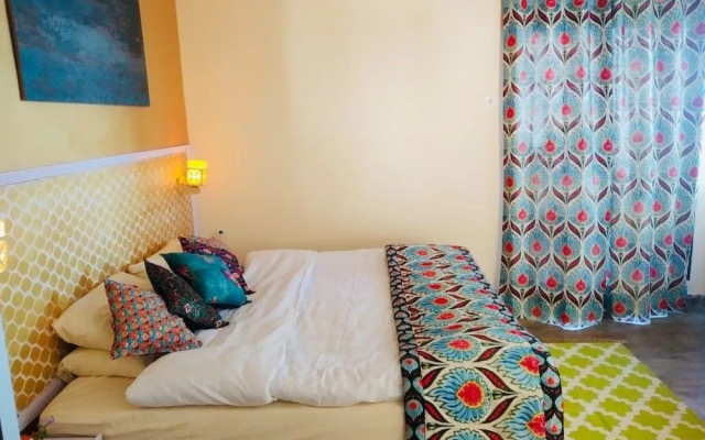 Eriline Resorts