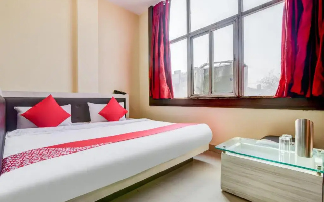Hotel Sanjay by OYO Rooms