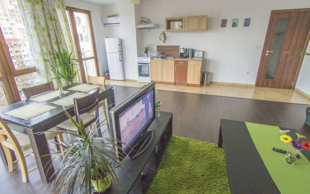Flora Apartment Centrum