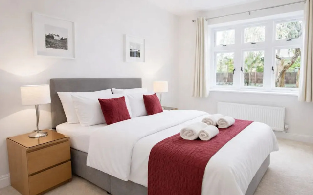 Roomspace Serviced Apartments Kinnaird Court