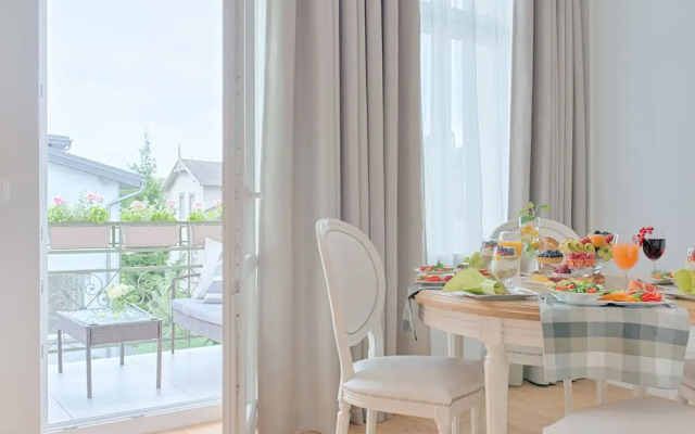 Molo Residence Apartments