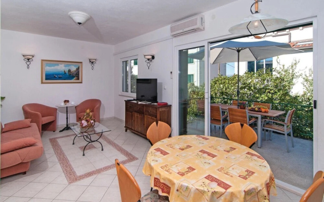 Awesome Home in Supetar With 3 Bedrooms and Wifi