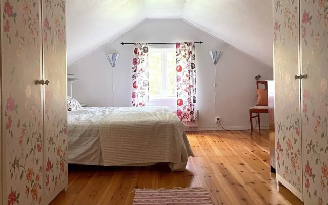 8 Person Holiday Home in Skyllberg-by Traum