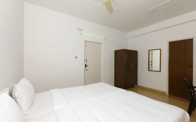 OYO 9261 Sholinganallur