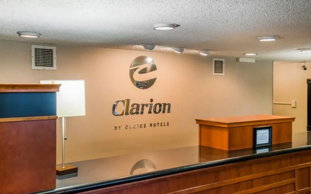 Holiday Inn Eau Claire-Campus Area/I-94