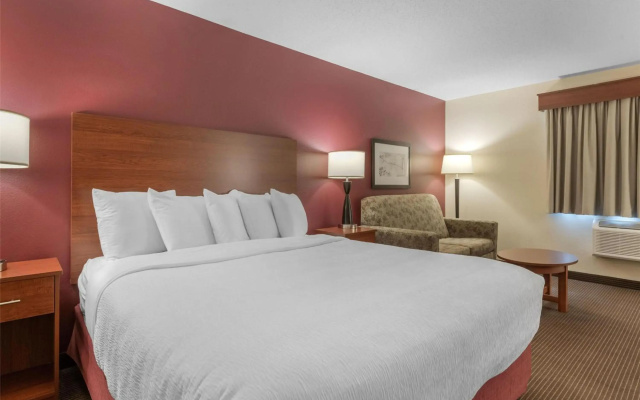 SureStay Plus Hotel by Best Western Litchfield