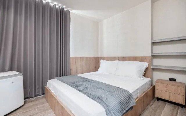 Housy Laureles - 902