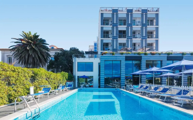 Hotel Excelsior